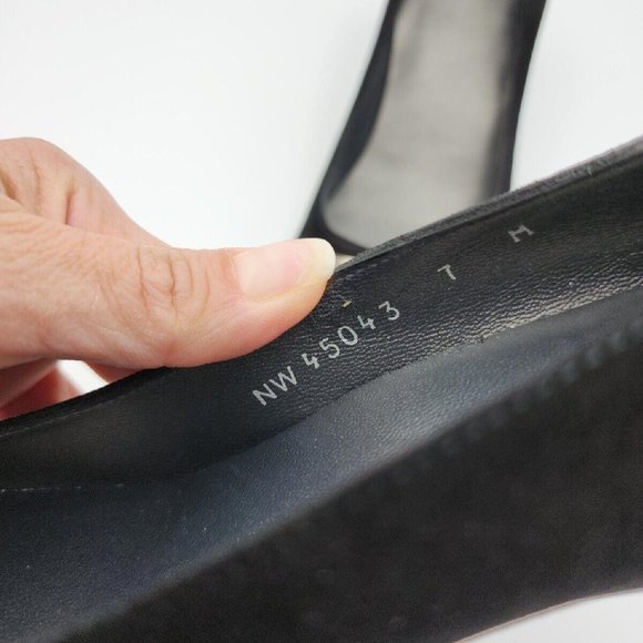 Stuart Weitzman "Joining" BlackSuede Heels w/ Snakeskin Cap Toe Pumps $475 Spain - Picture 5 of 9